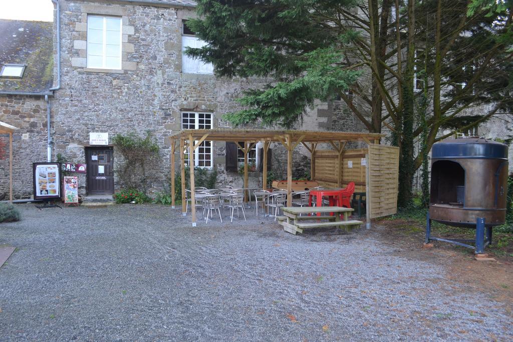 Hotel Domaine De L'Aumone Cherrueix Esterno foto