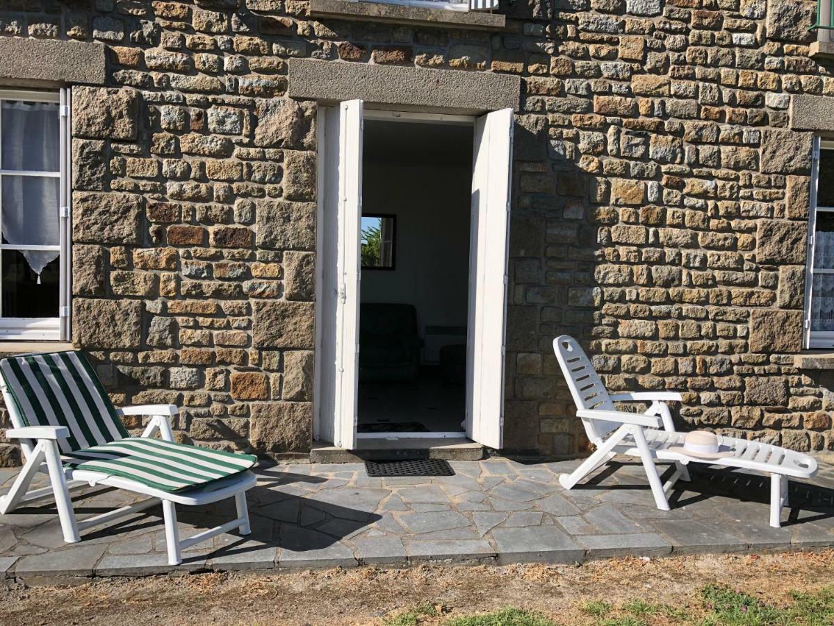 Hotel Domaine De L'Aumone Cherrueix Esterno foto